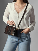 Preloved Leather Grand Bambino Crossbody Bag Jacquemus Brown second life 1567339-vue-porte