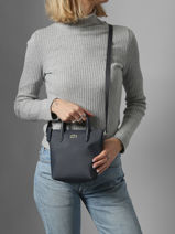 Sac Bandouli�re L.12.12 Concept Lacoste Bleu l.12.12 concept NF2609PK-vue-porte