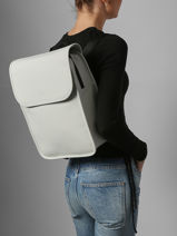 Backpack Ucon acrobatics White backpack S-vue-porte