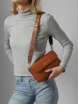 Sac Port� �paule Alexia Valentino Marron alexia VBS5A804-vue-porte