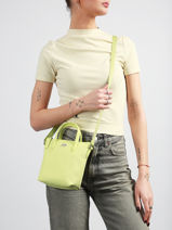 Sac Bandouli�re L.12.12 Concept Lacoste Jaune l.12.12 concept NF2609PK-vue-porte