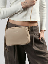Shoulder Bag Dune Leather Lancaster Beige dune 529-20-vue-porte