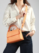 Sac Bandouli�re Charlene Cuir Nathan baume Orange event 9-vue-porte