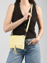 Crossbody Bag Caviar Leather Milano Yellow caviar CA22112-vue-porte
