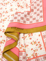 Scarf Bindi atelier Beige floral FL-vue-porte