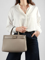 Medium Leather Ang�le Carryall Lancel Beige angele A14017-vue-porte