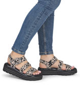 Sandals In Leather Remonte Beige women 60-vue-porte