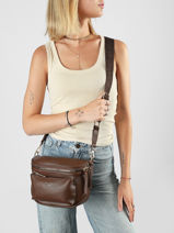Belt Bag Gallantry Brown sangle Z83047-vue-porte