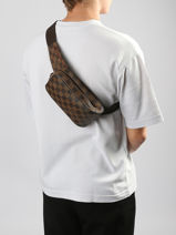 Sac Bandouli�re Louis vuitton Marron second life CA1014-vue-porte