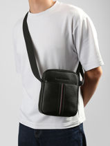 Sac Bandouli�re Tommy hilfiger Noir th central AM14168-vue-porte