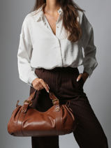 Sac Port� �paule Icone Cuir Gerard darel Marron icone DES01410-vue-porte