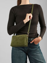 Sac Bandouli�re Velvet Caviar Cuir Milano Vert velvet caviar VC24117-vue-porte