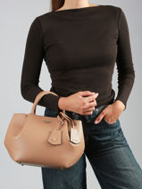 Sac Port� Main Amorette Guess Beige amorette BG789806-vue-porte