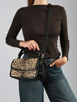 Sac Bandouli�re Audrey Guess Beige audrey LG973421-vue-porte