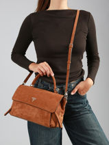 Sac Port� Main Devon Aspect Daim Guess Marron devon SG974520-vue-porte