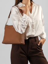 Leather Greta Shoulder Bag Nathan baume Brown riviera 2-vue-porte