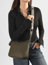 Shoulder Bag Grained Flora & co Green grained F8575-vue-porte