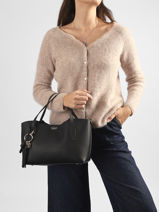 Sac Port� Main Melody Guess Noir melody BG973506-vue-porte