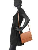 Shoulder Bag Confort Leather Hexagona Beige confort 465022-vue-porte