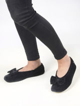 Slippers Isotoner Black women 95810-vue-porte