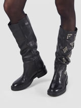 High boots in leather-SEMERDJIAN-vue-porte