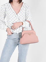Hassie Crossbody Bag Guess Pink hassie VG839717-vue-porte