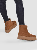 Leather classic risin boots-UGG-vue-porte