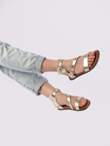 Sandals solivan strap in leather-UGG-vue-porte
