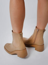 Link Boots In Leather Unisa Beige women LINK-vue-porte