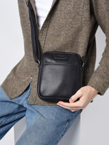 Medium Leather Foulonn Crossbody Bag Etrier Black foulonne EFOU729M-vue-porte