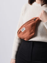 Sac Banane S Olivia Hindbag Rouge best seller OLI-vue-porte