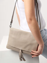 Shoulder Bag Caviar Leather Milano Beige caviar CA21062-vue-porte