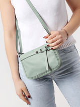 Sac Bandouli�re Caviar Cuir Milano Bleu caviar G1421N-vue-porte