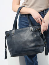 Sac Port� �paule A4 Cow Cuir Basilic pepper Bleu cow 155N-vue-porte