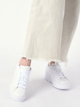 Sneakers Mayze Wedge In Leather Puma White women 38627304-vue-porte
