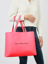 Shoulder Bag Sculpted Calvin klein jeans Pink sculpted K610825-vue-porte
