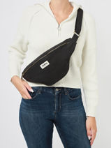 Sac Banane Sasha Hindbag Noir best seller SASHA-vue-porte