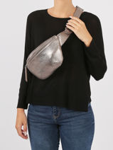 Sac Banane Labanane Cuir Paul marius Argent vintage BANANE-vue-porte