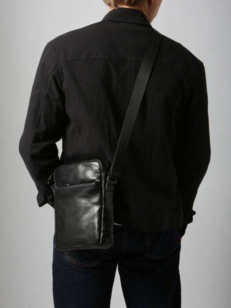 Crossbody Bag Maverick Black urban classic MAVUC817 other view 1