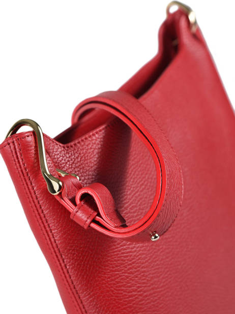 Leather Shoulder Bag Victoria Tyra Nathan baume Red victoria 05-18 other view 1